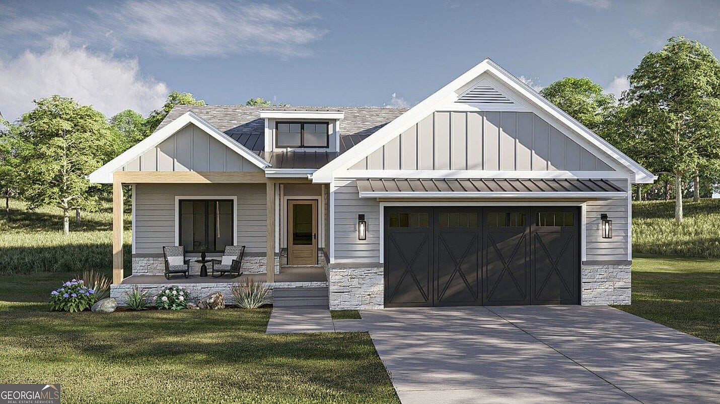 New single-family home with covered porch and two-car garage in Albany, Georgia